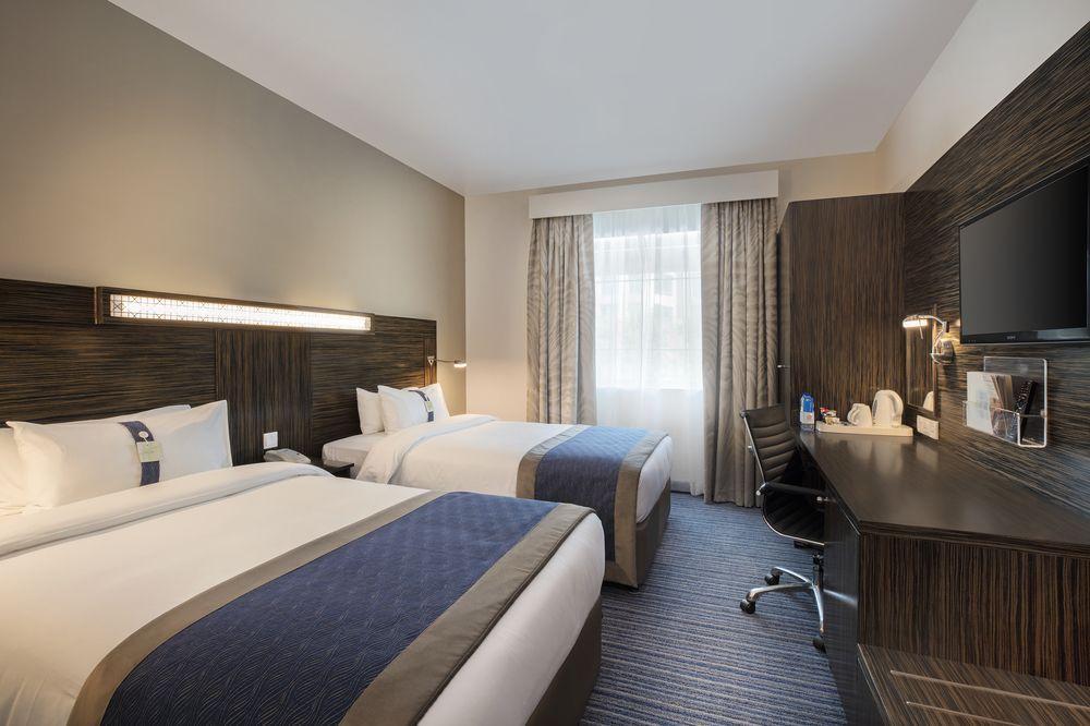 Holiday Inn Express Dubai Safa Park, An Ihg Hotel Ngoại thất bức ảnh