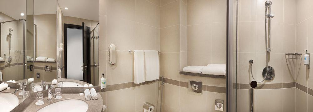 Holiday Inn Express Dubai Safa Park, An Ihg Hotel Ngoại thất bức ảnh