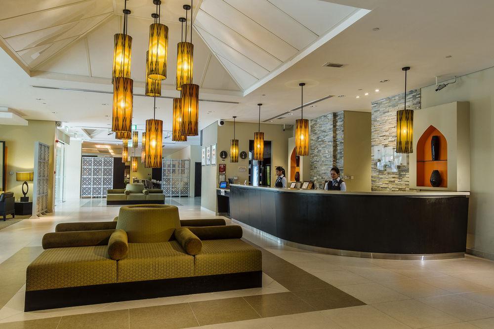 Holiday Inn Express Dubai Safa Park, An Ihg Hotel Ngoại thất bức ảnh